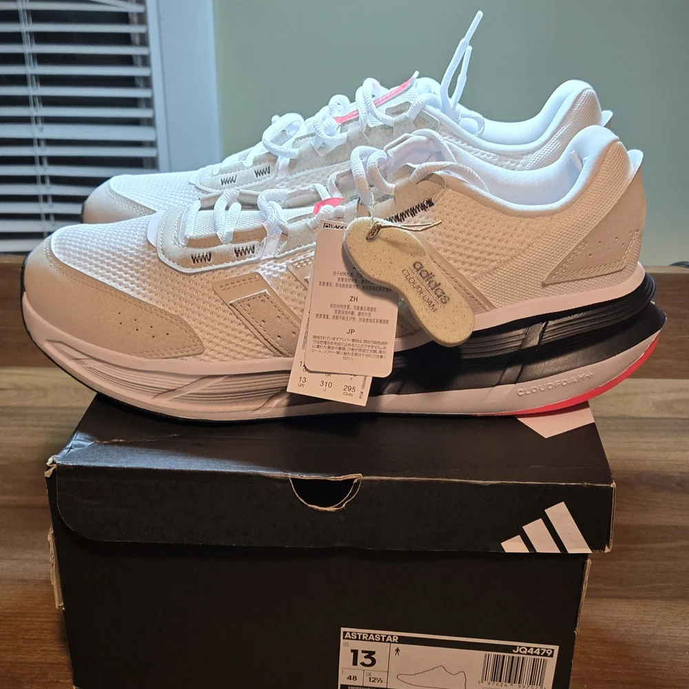 Adidas Astrastar Wht Alumina Off Wht - Picture 1 of 6